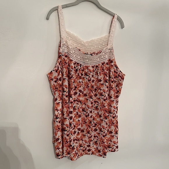 NWT Torrid Gauze Crochet Detail Tank - Picture 8 of 10
